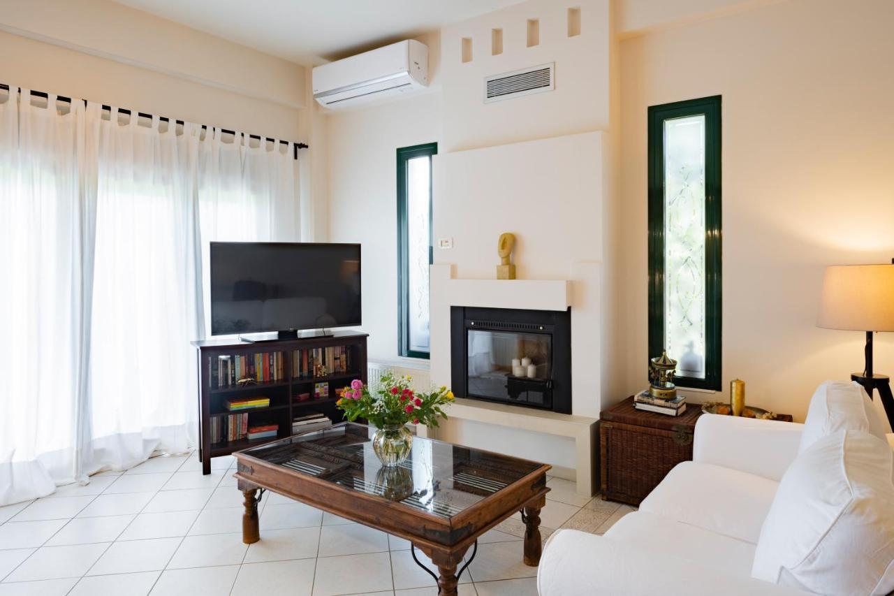 Rio Beach Residence Patras Eksteriør billede