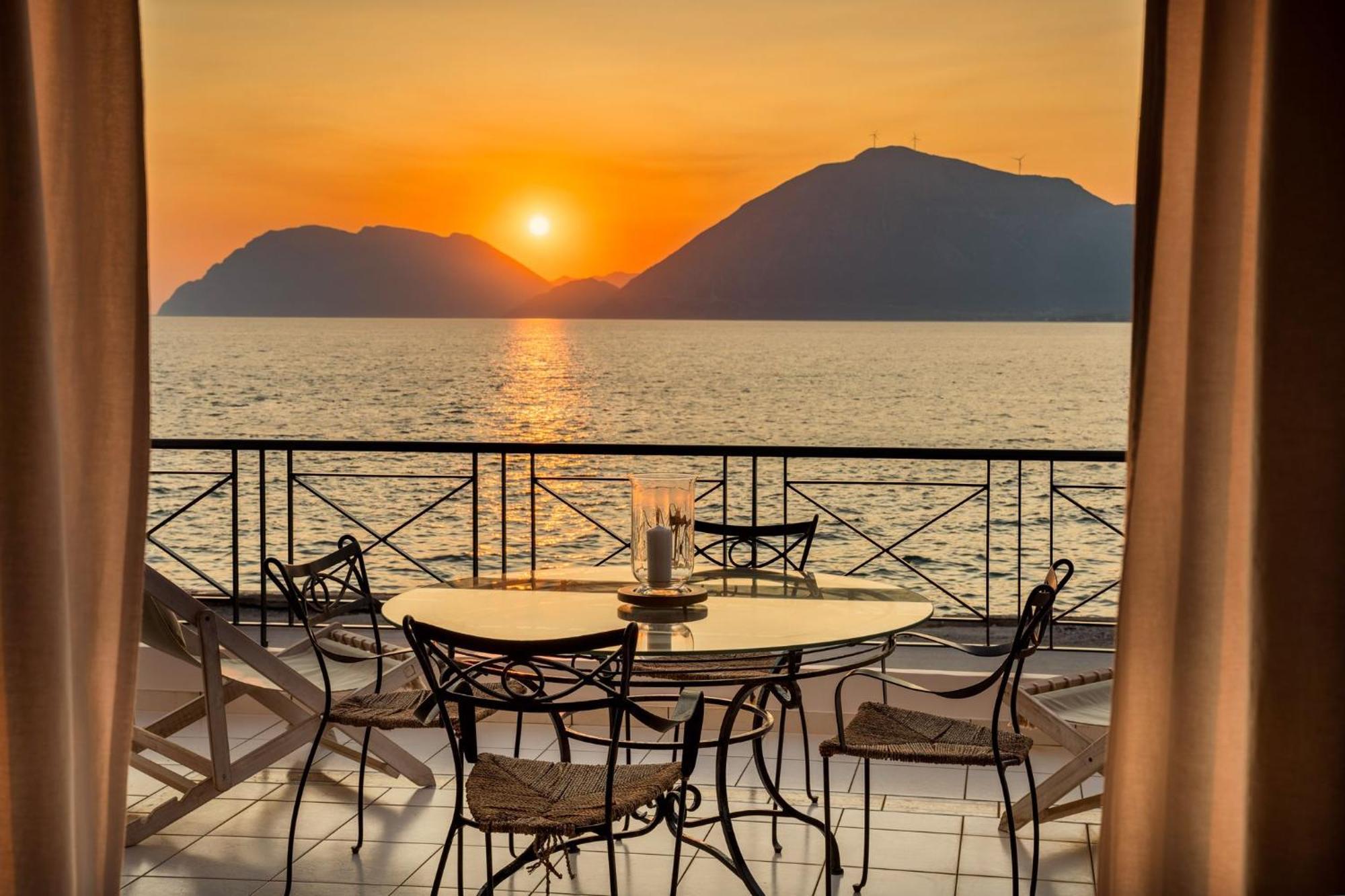 Rio Beach Residence Patras Eksteriør billede